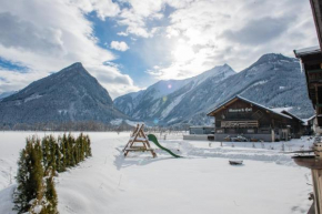 Отель Gästehaus Dreier  Нойкирхен-Ам-Гросфенедигер